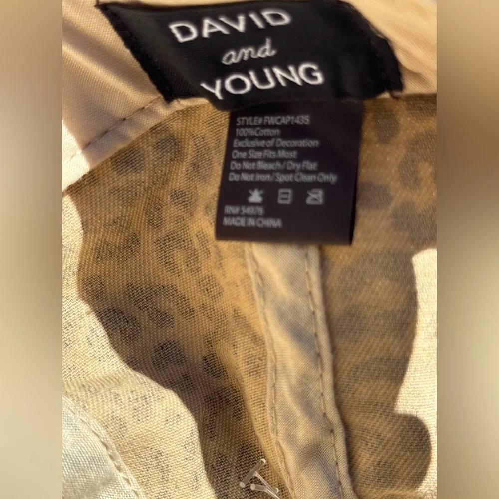 David and Young Womens Embroidered “ Dog Mom “ Leopard Adjustable Baseball Hat